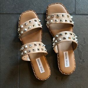 Steve Madden Tan Studded Slide Sandals